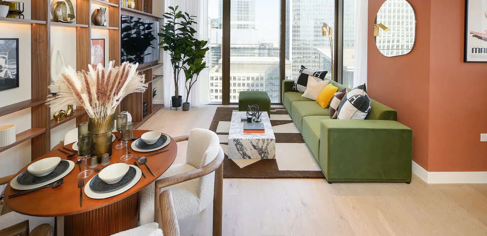 South Quay Plaza 1 Thumbnail