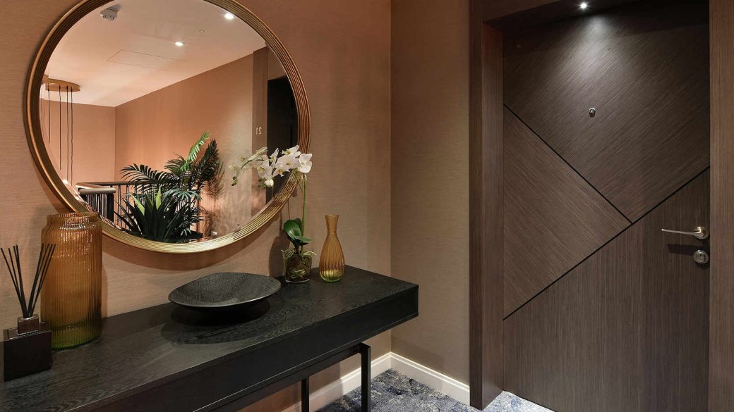 Oval Village Bathroom 3