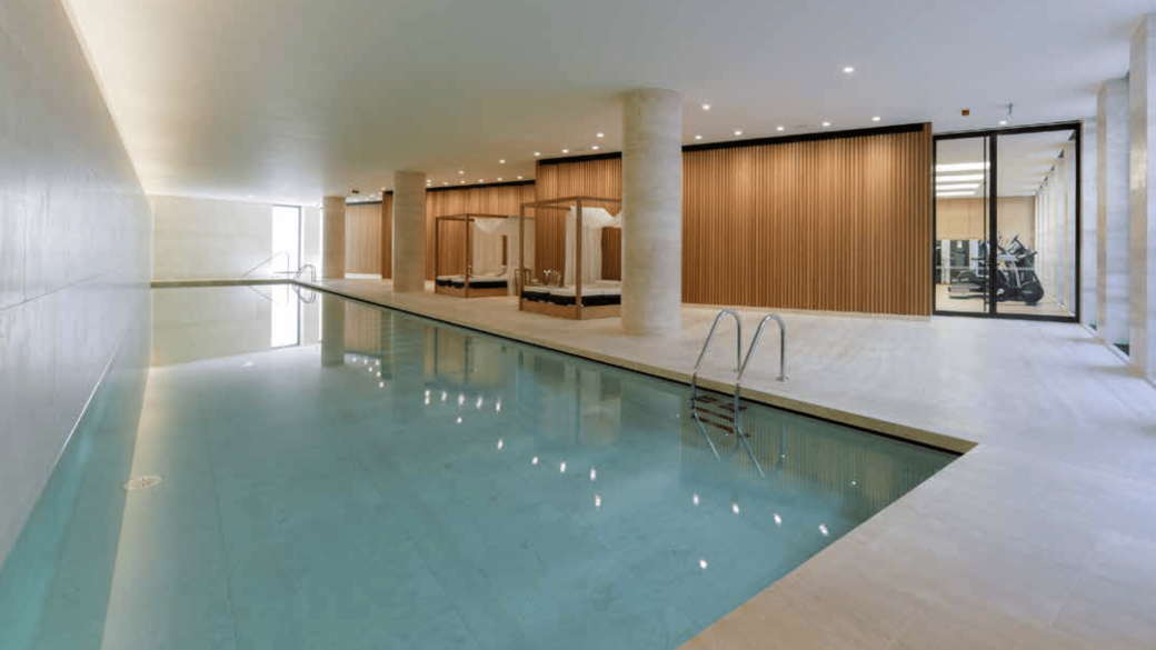 One Kensington Gardens Swimming Pool